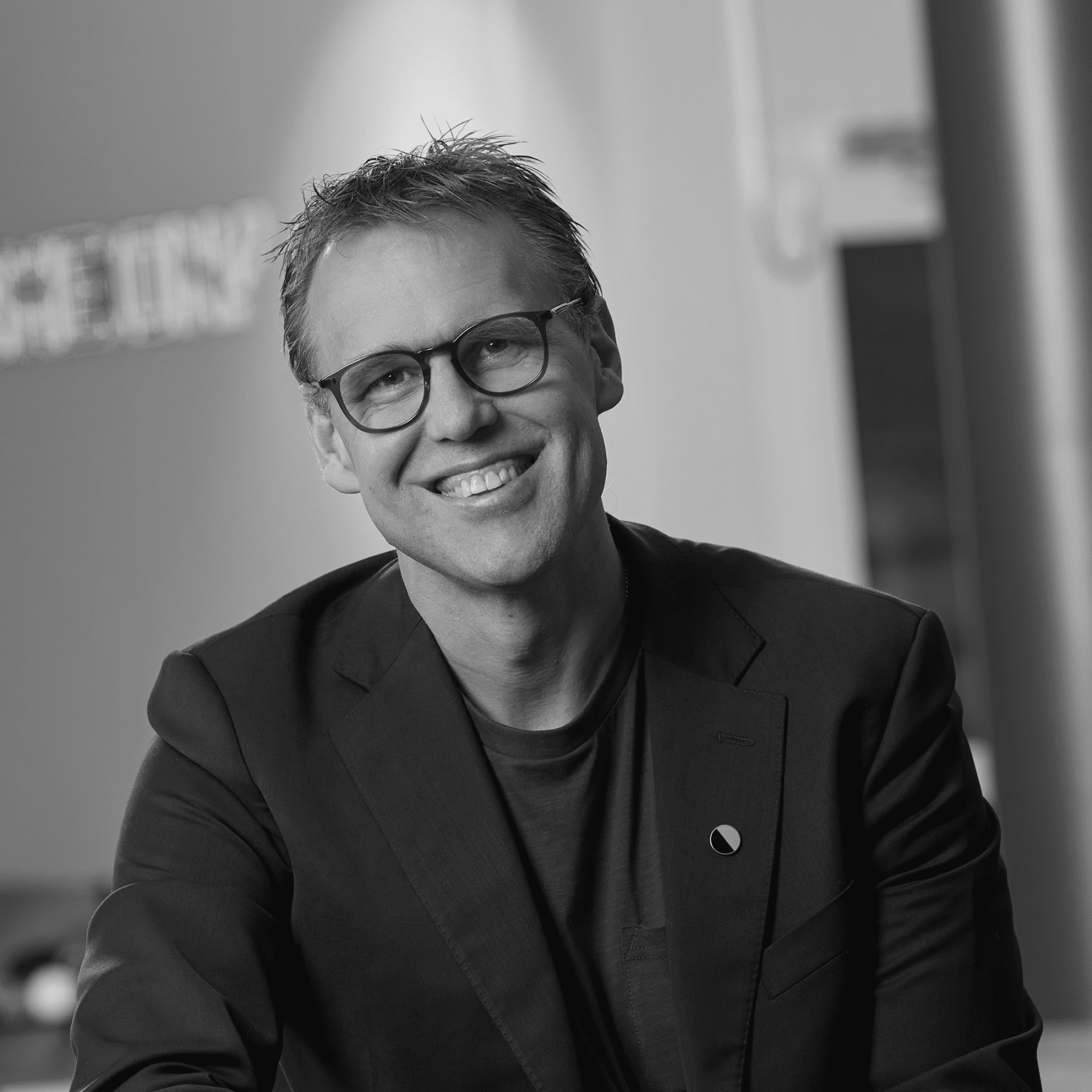 BW Niklas Florén , CEO 